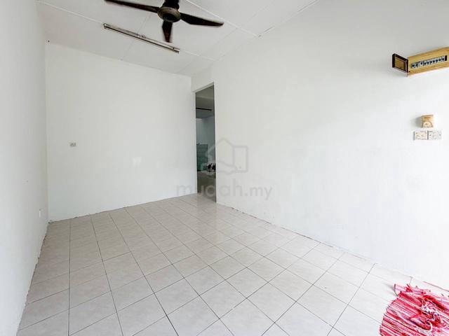 (MURAH) 1 Storey Terrace Taman Dato Hormat, Telok Panglima Garang 1