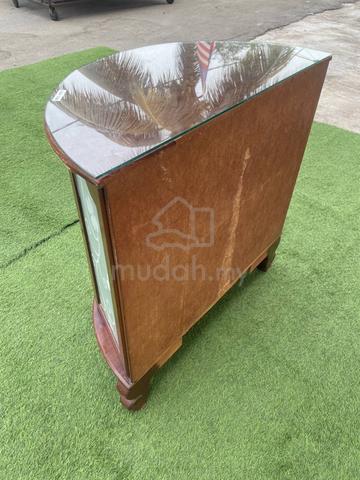 Carousel Image