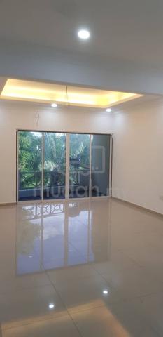 Vista Bukit Dumbar 1