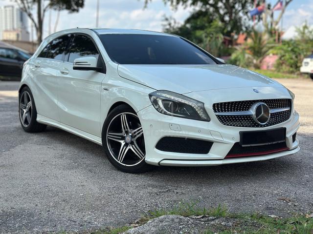 2014 Mercedes Benz A 250 Sports (CBU) - 1
