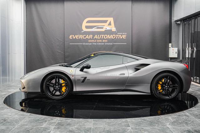 Ferrari 488 Lifter PistaPack CF EngineBay&Spoiler - 5