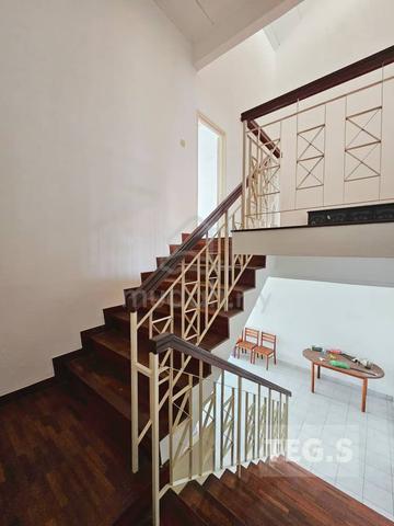 Super Below Market! Double Storey House Anggerik Eria Kota Kemuning 1