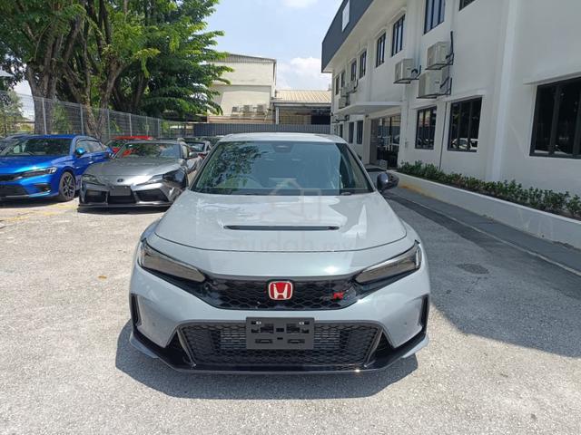 2025 Honda Civic 2.0 TypeR FL5 (M) @RacingBlackEdi - 2