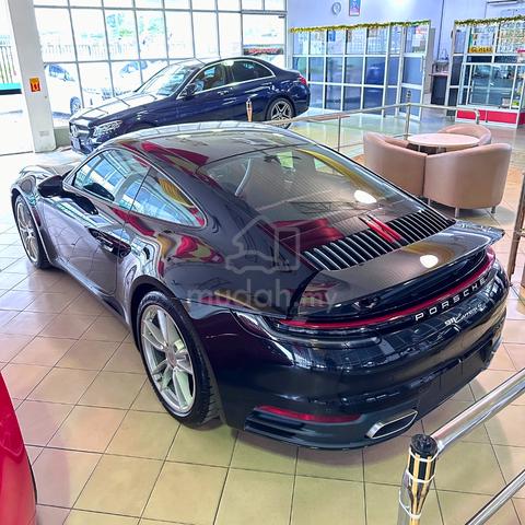 Porsche 911 3.0 CARRERA 4 Free Warranty Now at 580 - 5