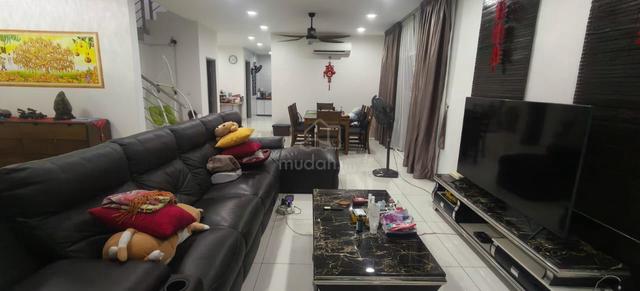 3 Storey Cluster/ Mutiara Bestari/ Fully/ Freehold/ 10ft land 1