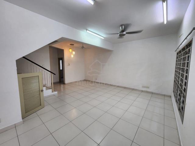 Taman Pelangi, Semenyih 2 Storey Landed House 1