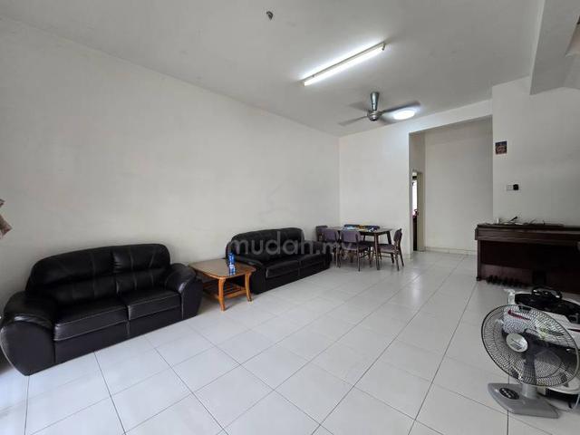 No Flood Partial Furnish Saron Bukit Raja Klang 2 Storey Gated Guarded 1