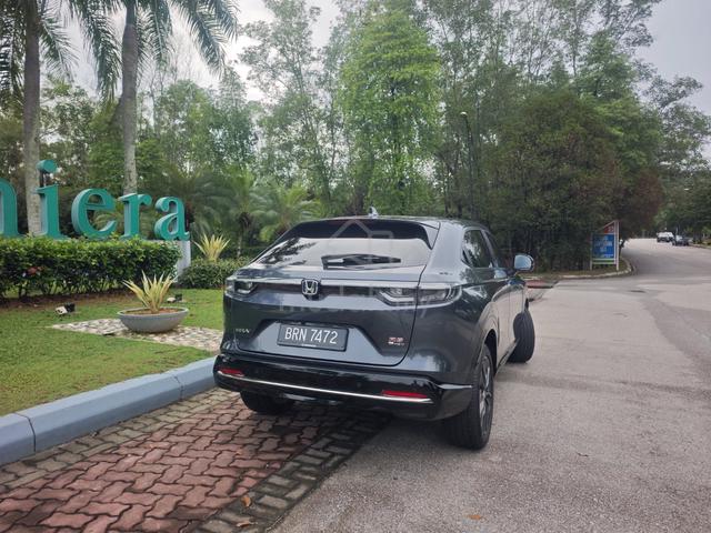 33000km 2023 Honda HRV RS e.HEV HR-V - 3