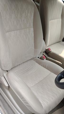 2014 Nissan GRAND LIVINA 1.6 CLASSIC/COMFORT - 4