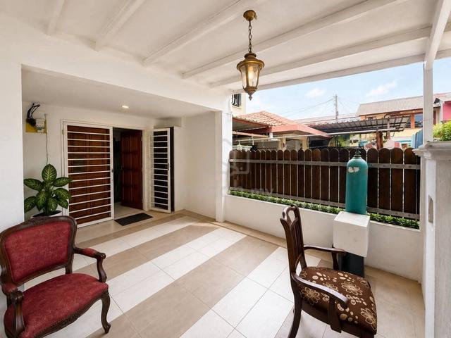 Two Storey Terrace House Seksyen 18 Shah Alam 1