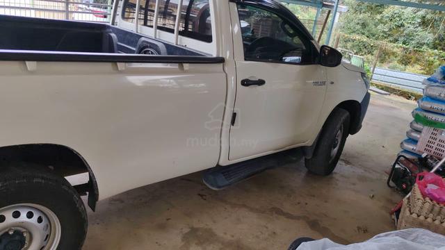 2020 Toyota HILUX 2.4 MT MY17 AN120 FACELIFT (M) - 5