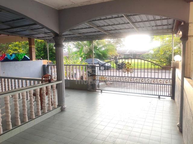 FULL LOAN -Single Storey Fasa 2A Seri Manjung (Renovated & Open Facing 1