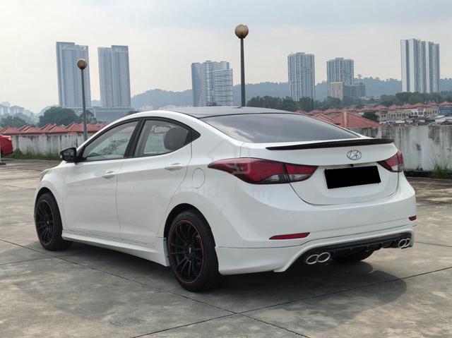 2015 HYUNDAI ELANTRA 1.6 AT CARKING Promo Unit - 4