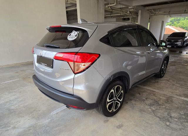 Honda HRV 1.8V 2018 - 64k mileage, 10/10 condition - 3