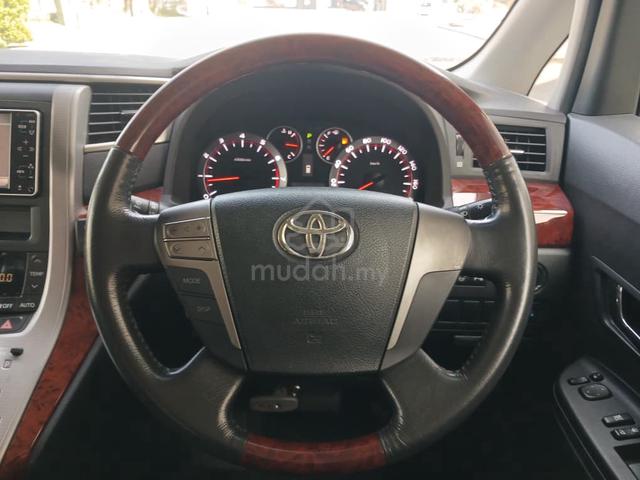 2010 2013 Toyota VELLFIRE 2.4 Z PLATINUM 2PWR DOOR - 3