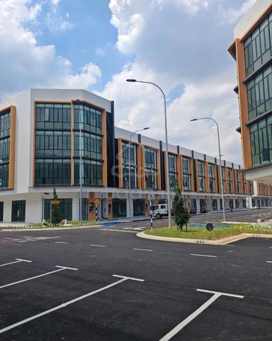 Masai Bandar Baru Permas Jaya Permas Avenue 3 Storey Shoplot Brand New 1
