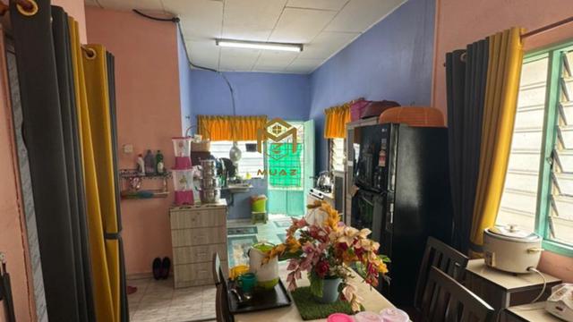 Jalan Anggerik Teres Setingkat End Lot For Sale Full Loan Dekat Tol SP 5