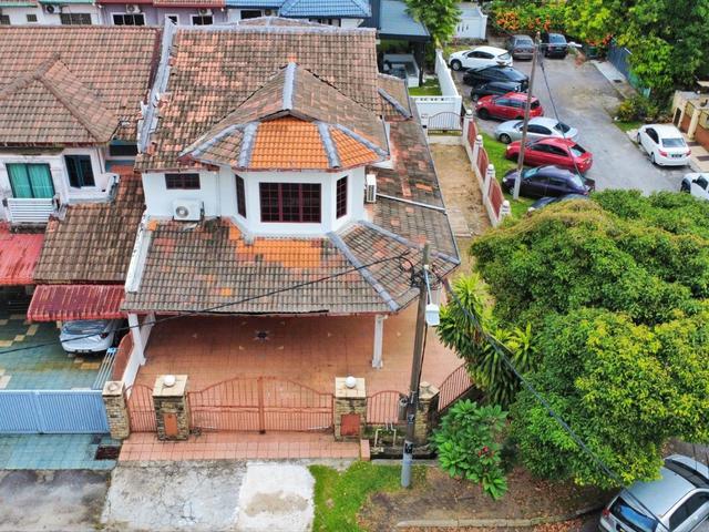 Corner Lot Kota Damansara Land area 3020 Sqft 1