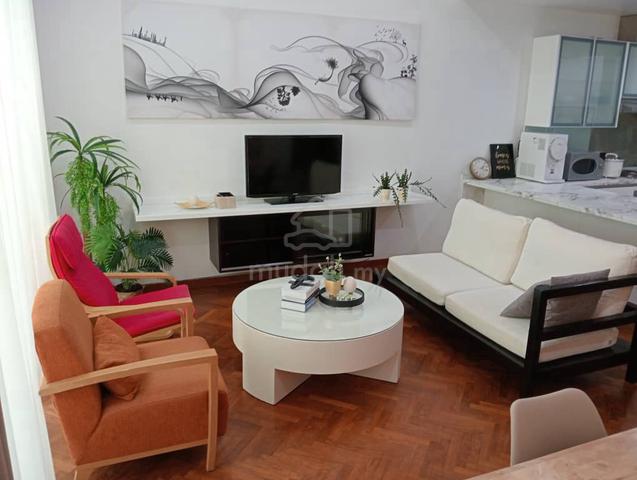 The Suites @ Waterside (Straits Quay) 2