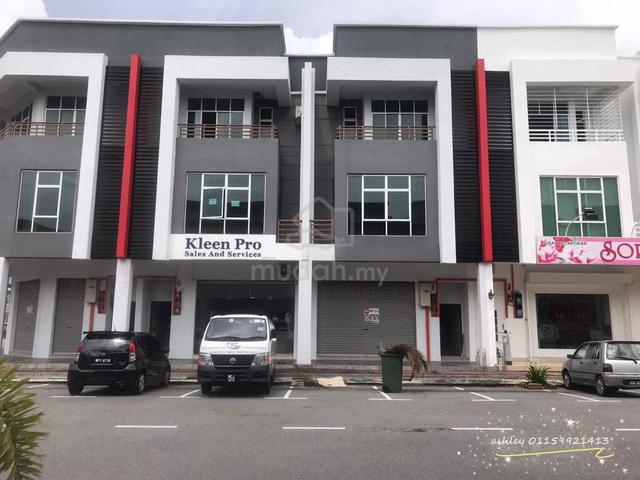 Kota Laksamana Shoplot 1