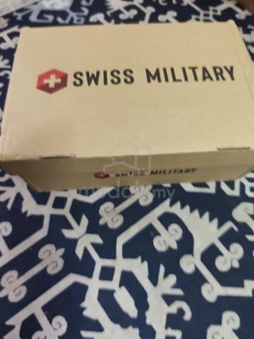 swiss military shoes hiking n running - photo 3 of 6