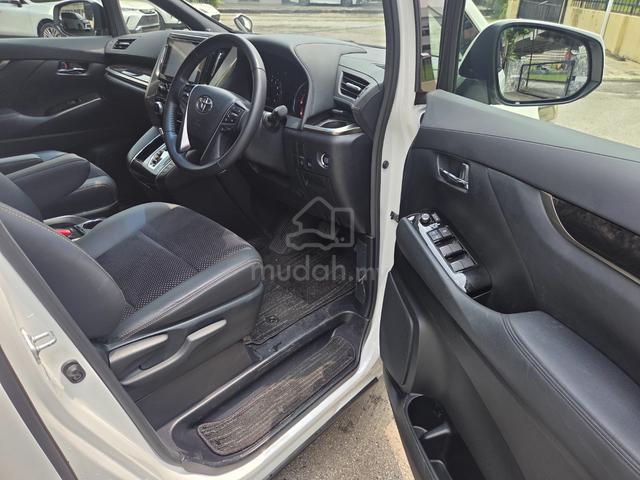 2021 Toyota Alphard 2.5S Type Gold Sunroof DIM BSM - 5