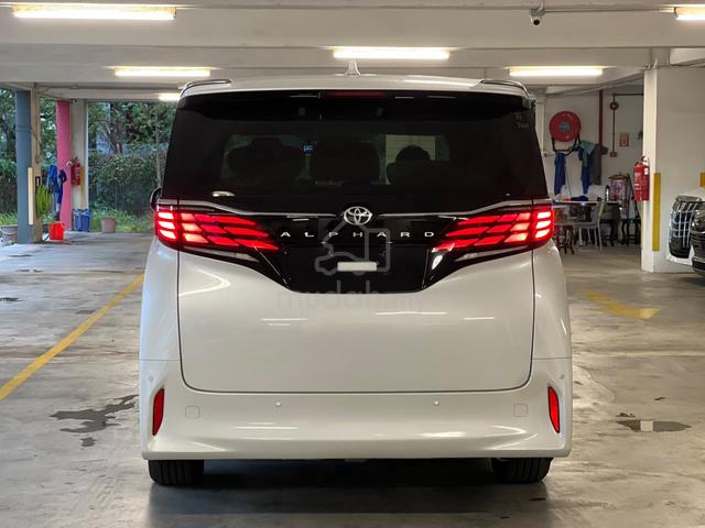GRADE 6A|2024 Toyota ALPHARD 2.5L Z - 4