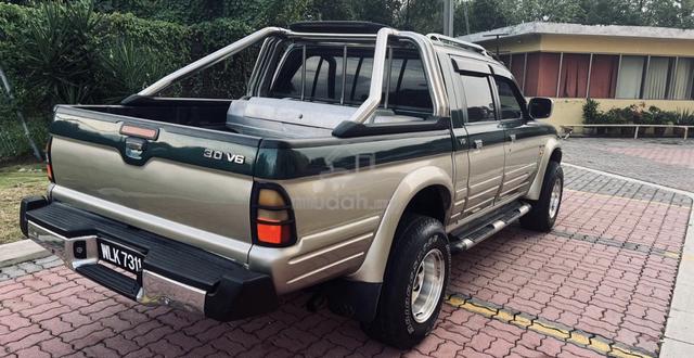 2002 Mitsubishi STORM 3.0 GLS (A) - 4