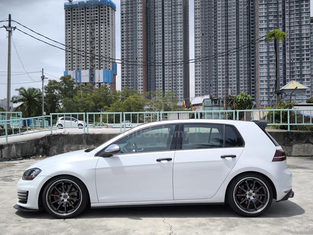 2014 Volkswagen GOLF 2.0 GTi TSI (A) - 4