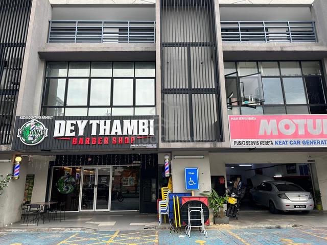Office Lot for Sale at Glomac Centro 1