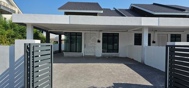 Full loan New Single Storey Terrace house Pengkalan Ipoh perak 1
