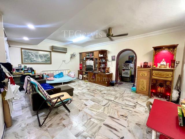 Below Market! 2 Sty House 4r2b CHEAPEST! Full Loan available! 1