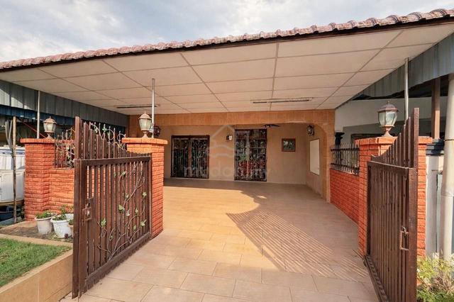 [MOVE IN READY] Sri Pulai Rumah Fully Renovated 1