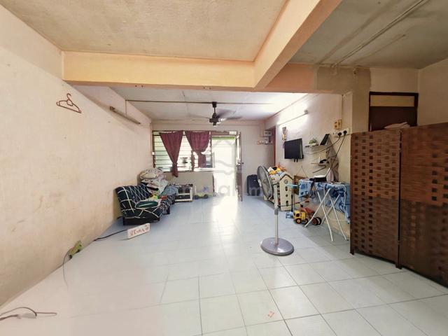 [FACING OPEN] Teres 2 Tingkat Taman Utama Bercham 1