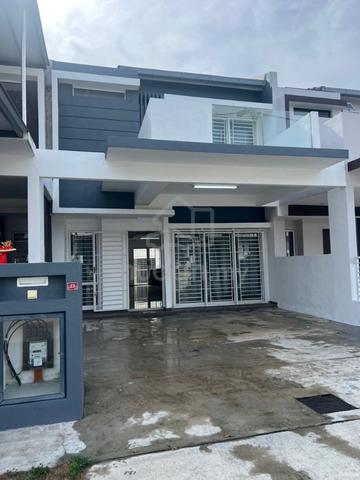 Below Value Country Villas Resort Orna Tiara 2.5 Storey Terrace Bemban 1