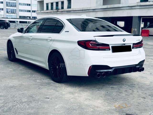 2019 BMW 530e 2.0 M5 SPORT 43K Mil Apple Carplay - 4