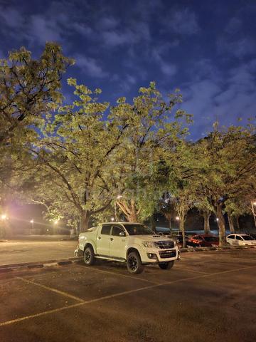 2016 Toyota HILUX 3.0 G TRD SPORTIVO MY14 KUN26R - 3