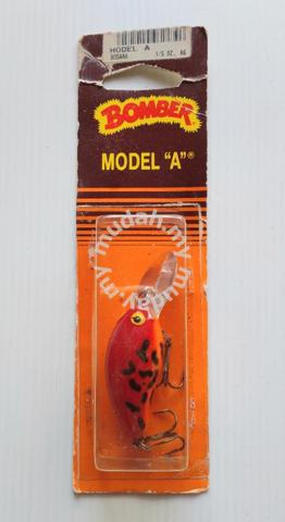 Bomber Model A Red Hot Tiger 5cm Fishing Lure - Sports & Outdoors