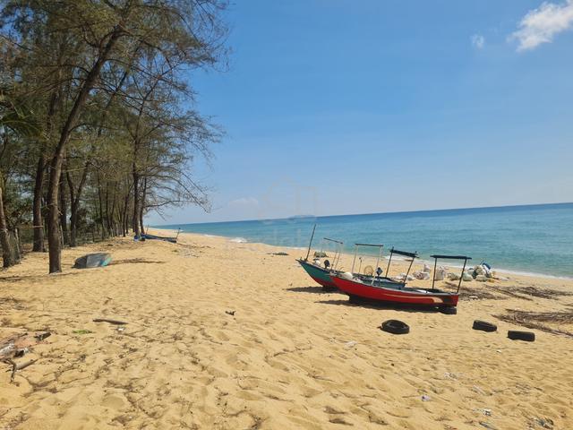 Tanah TEPI PANTAI MARANG 1.6 EKAR 1