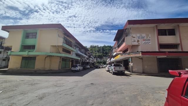 Lot Kedai Inanam siling tinggi dan Luas disewa 1