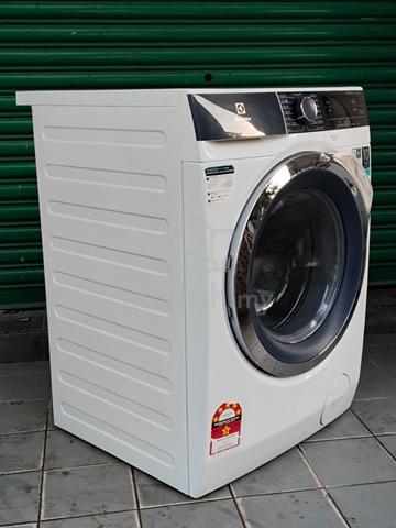 Carousel Image