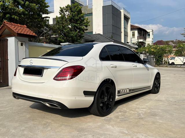 2017 Mercedes Benz C200 2.0 AVANTGARDE (CKD) (A) - 1