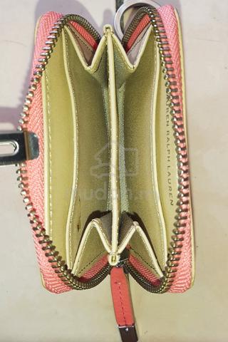 Carousel Image