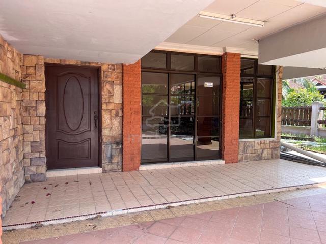 Big Corner Lot Double Storey Taman Mutiara Rini Skudai - House for sale ...