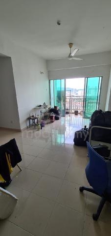 Master room for rent - Idaman Iris 1