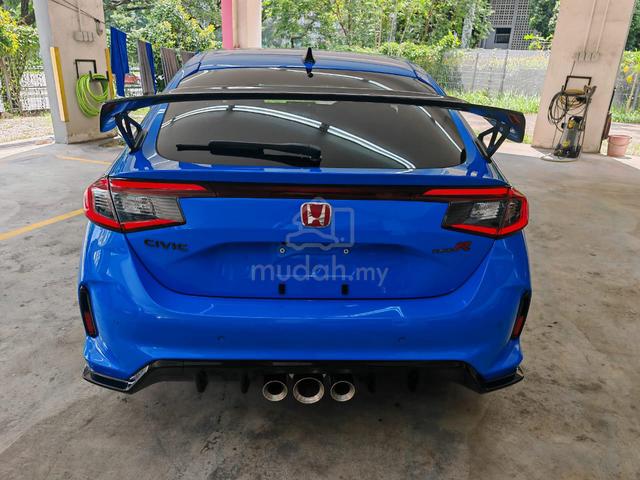 2025 Honda CIVIC 2.0 TYPE R, Racing Black (Blue) - 4