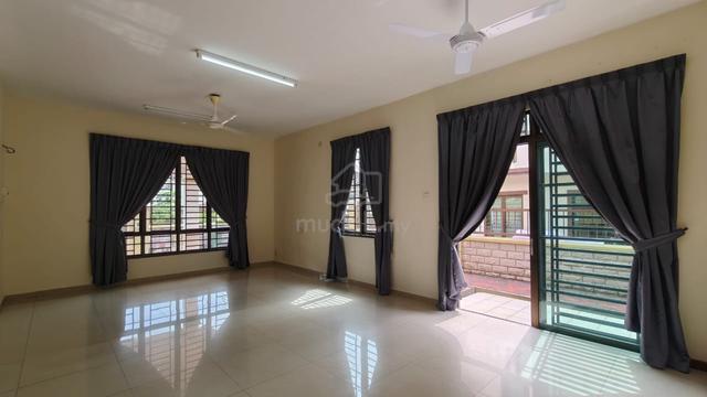 Jalan Austin Heights 1/x Austin Heights Mount Austin Double Storey Clu 1