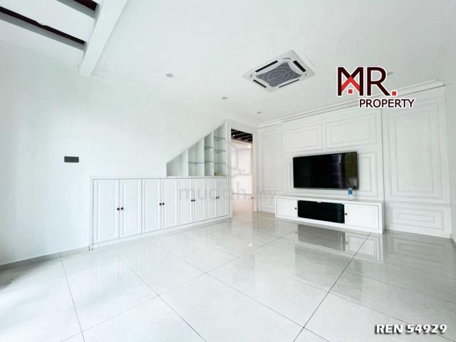 FULLY RENOVATED Double Storey Bungalow Bandar Darulaman Jitra FOR SALE 1