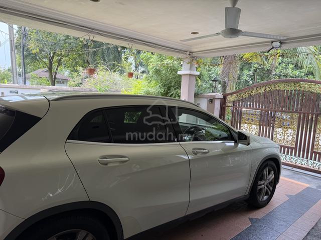 2015 Mercedes Benz GLA180 (CBU) 1.6 (A) - 2