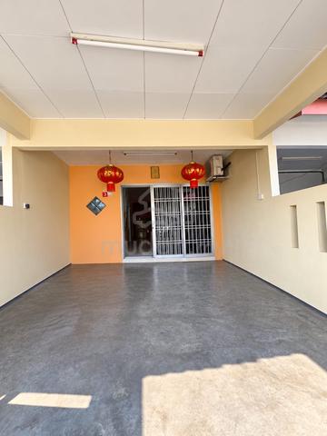 Double Storey House Rent - Taman Yayasan Segamat 1